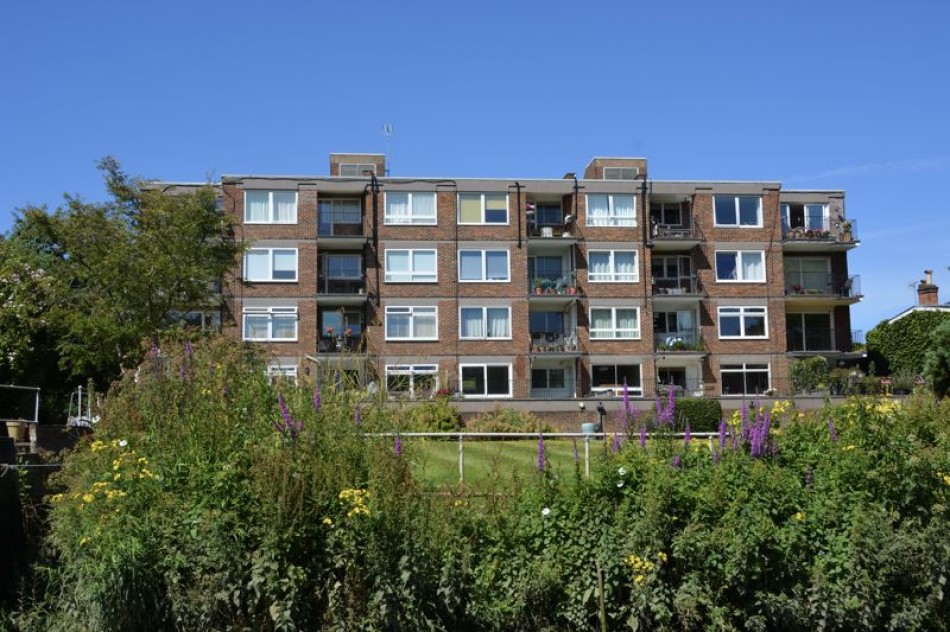 Images for Kingfisher Lodge, Strawberry Hill Riverside EAID:Miles&Bird BID:Miles & Bird