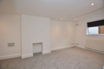 Images for Garden Flat, Green Lane, Addlestone