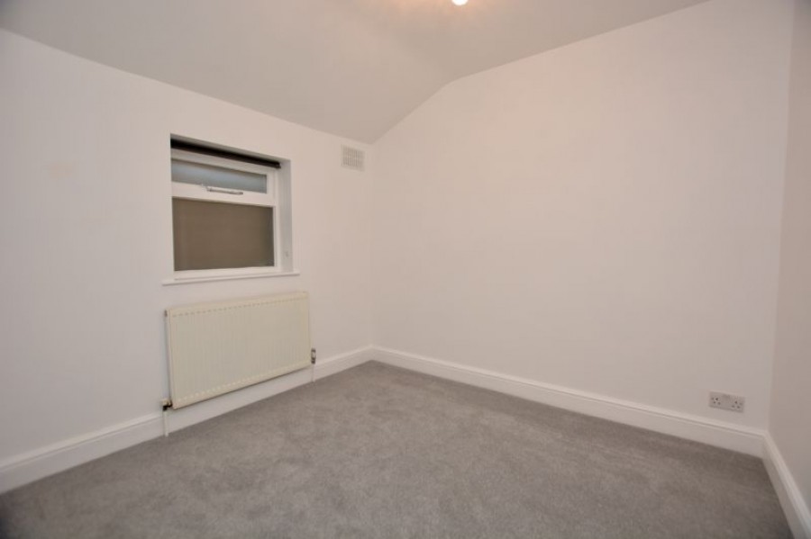 Images for Garden Flat, Green Lane, Addlestone EAID:Miles&Bird BID:Miles & Bird